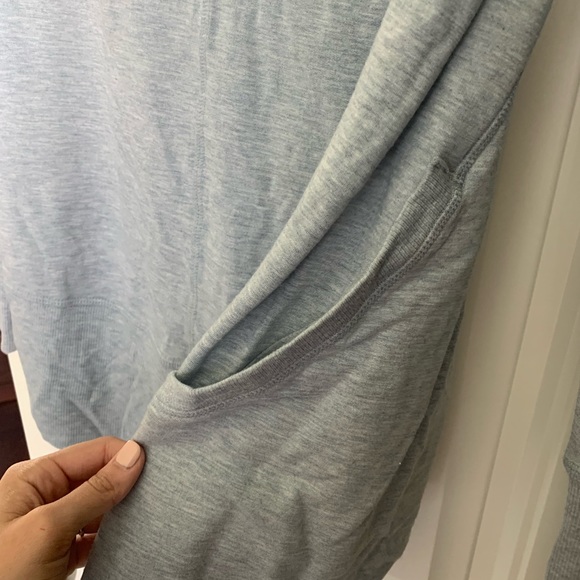 Athleta Pranayama Wrap - Picture 7 of 7